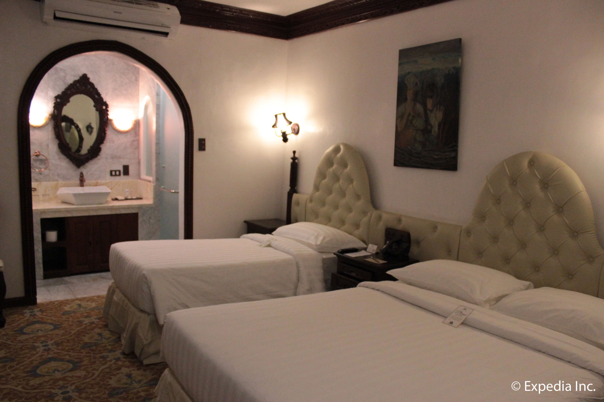 Hotel Luna Annex Ilocos Екстер'єр фото